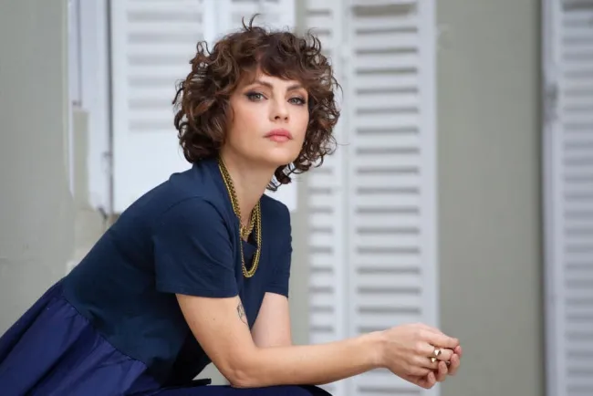 Dolores Fonzi debuta como directora