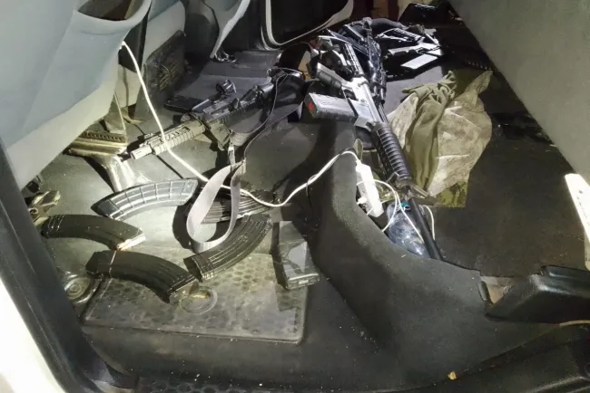 Asegura Sedena armamento después de persecución; no hubo detenidos