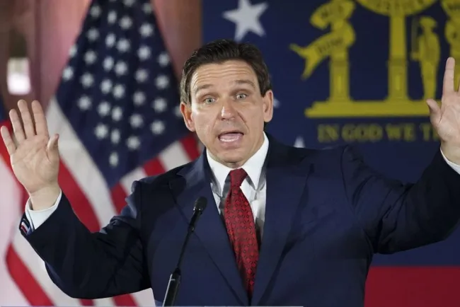 La frontera "simplemente necesita cerrarse" : gobernador de Florida