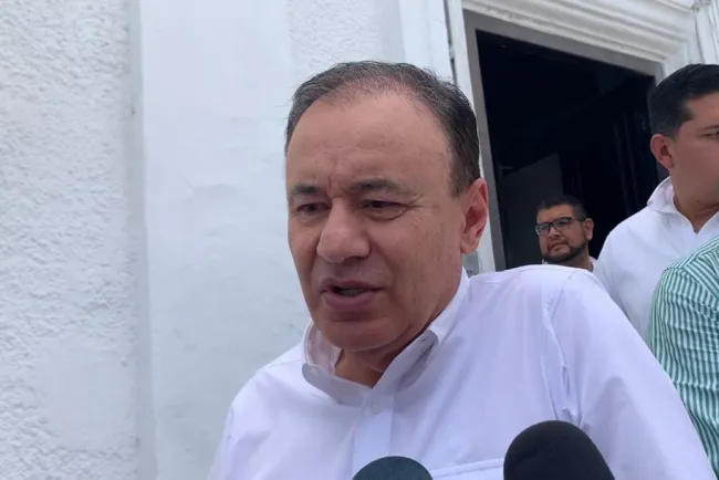 Se compromete gobernador con colectivos de búsqueda