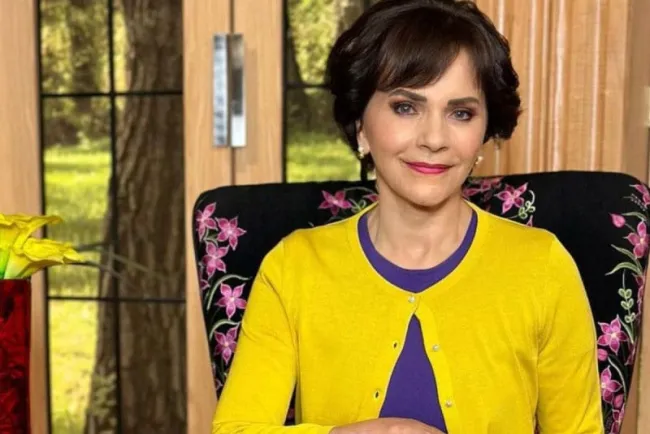 Pati Chapoy defiende a Yuri por comentarios homofóbicos