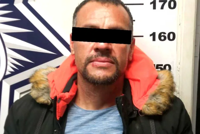 Detienen a sujeto por agresiones contra sus vecinos