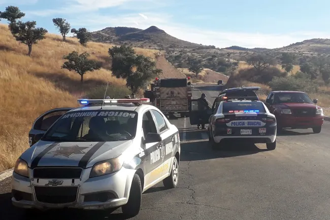 Golpean a hombre y lo dejan tirado en despoblado