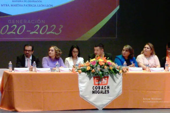 Gradúan 254 alumnos del Cobach