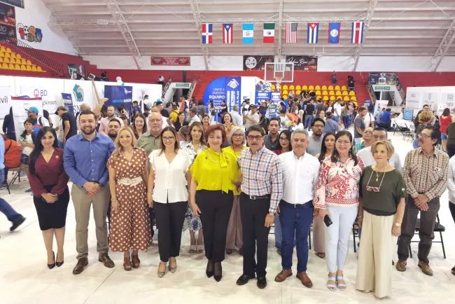 Realizan Feria del Empleo en su onceava edición