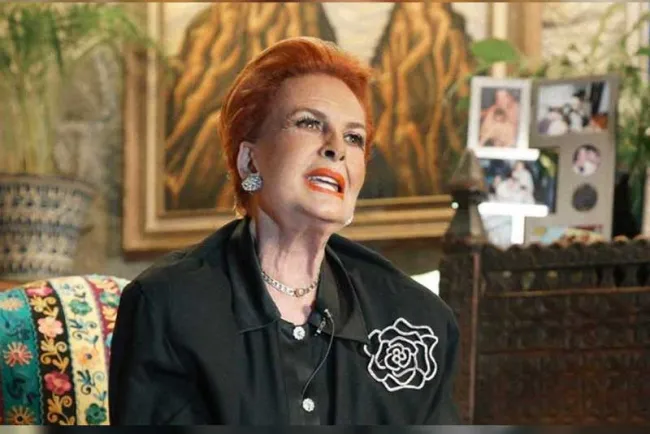 Muere Talina Fernández la ‘Dama del Buen Decir’