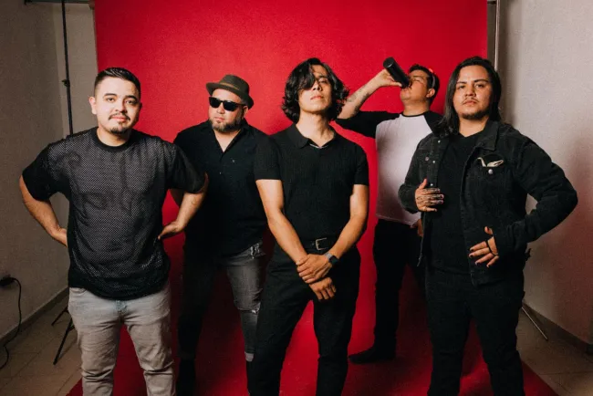 Debuta Hueso Colorado con su primer disco