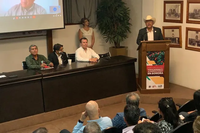 Buscan enriquecer iniciativa a favor del cooperativismo en el estado
