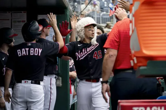 Alarga Meneses racha jonronera