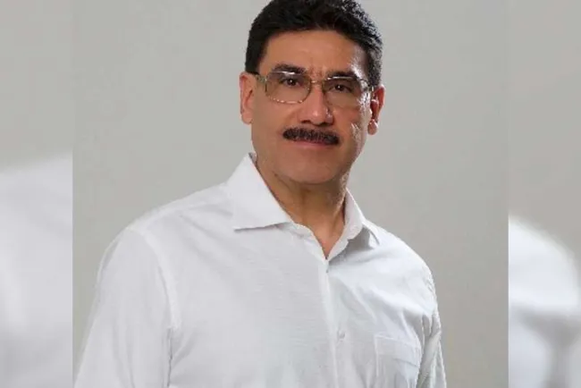 Se reúne JGN con Administrador de la CFE Manuel Bartlett