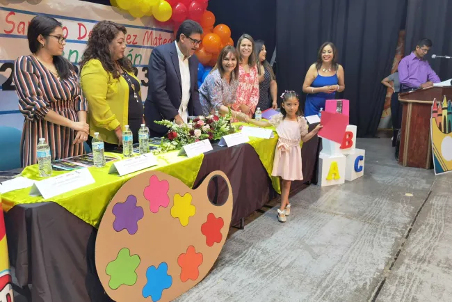 Gradúan niños CADI de la generación 2020-2023