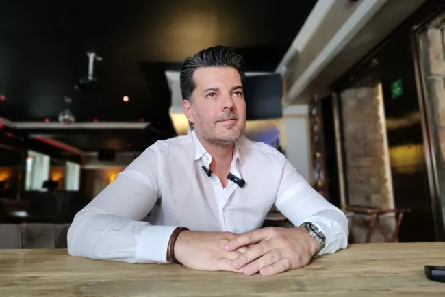 Comparece ex alcalde Jesús Pujol ante Contraloría