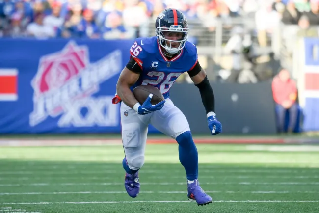 Barkley y Gigantes mantienen distancia