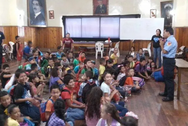 Por iniciar campamento de verano “Bomberitos Exploradores”