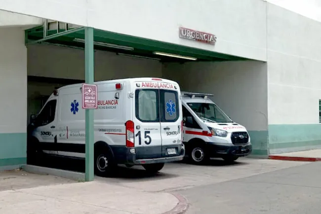 Lo confunden y le dan tremenda golpiza