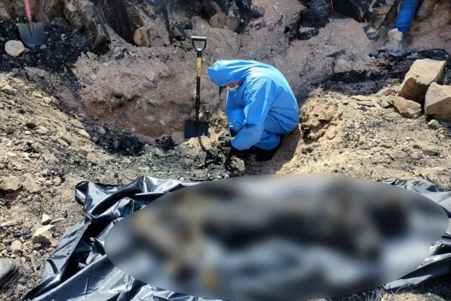 Encuentran restos óseos calcinados