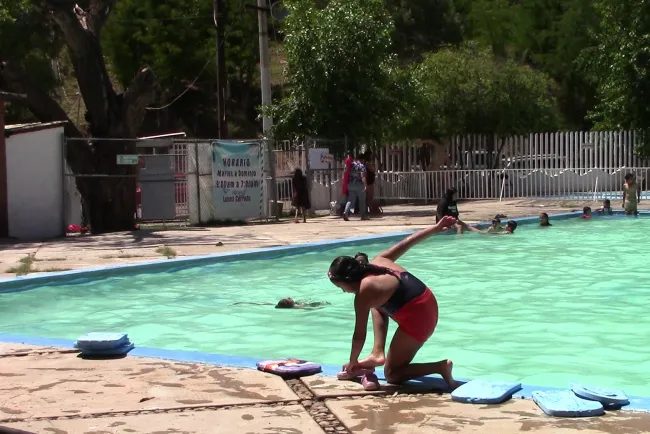 Llaman a seguir las reglas en albercas y balnearios