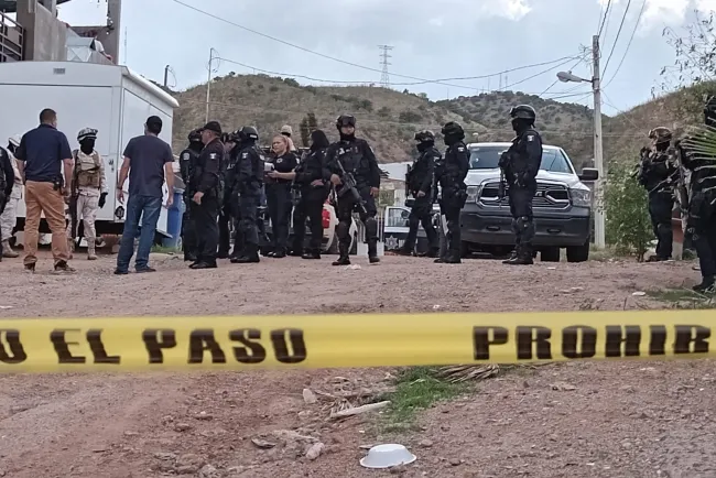 Hieren de balazo a policía en la cabeza