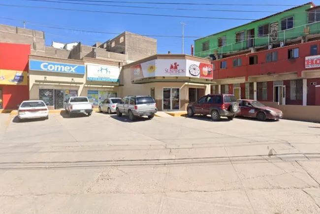 Asaltan pastelería Suspiros