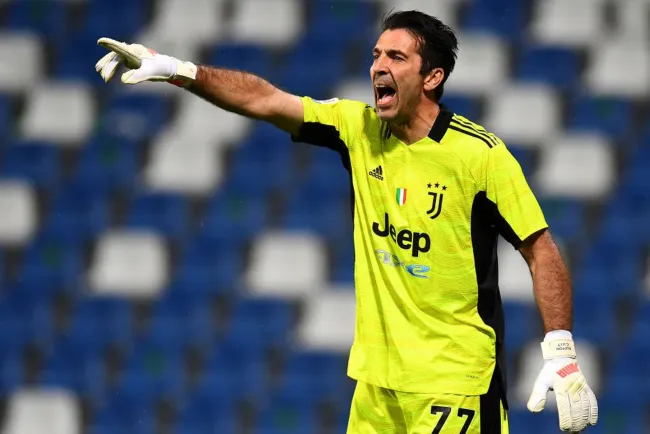 Anuncia Buffon adiós al futbol