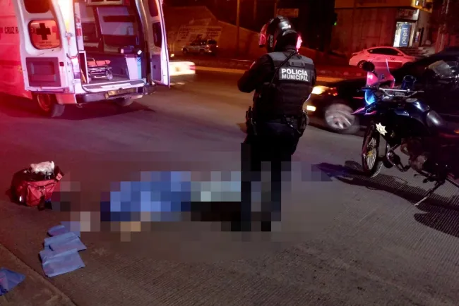 Muere persona atropellado por motocicleta