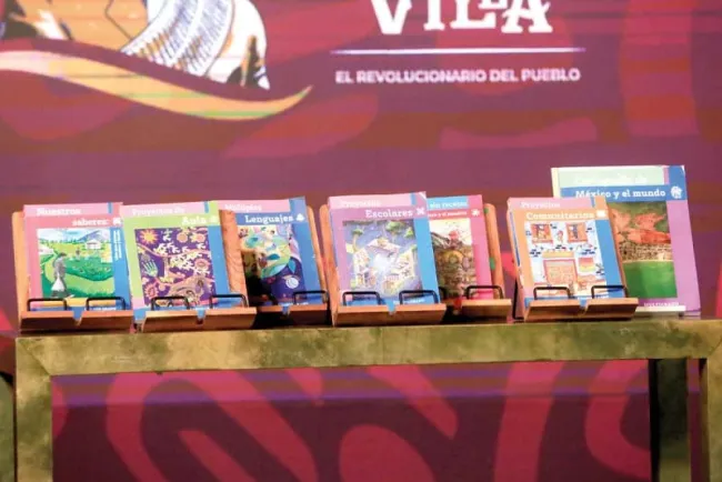 Prueban en alumnos libros impugnados; la SEP promete transparentar elaboración