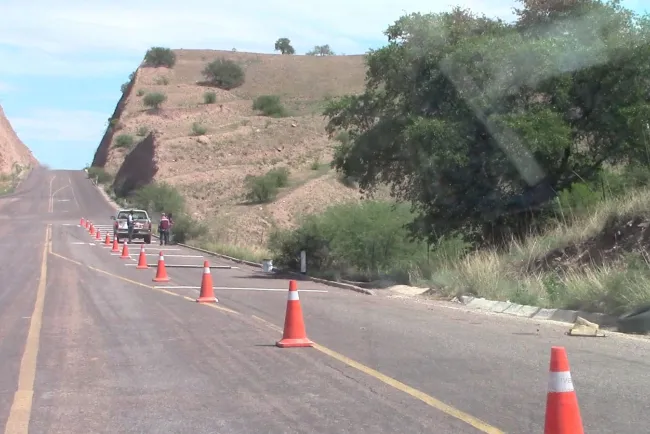 Instalan reductores de velocidad en periférico Oriente