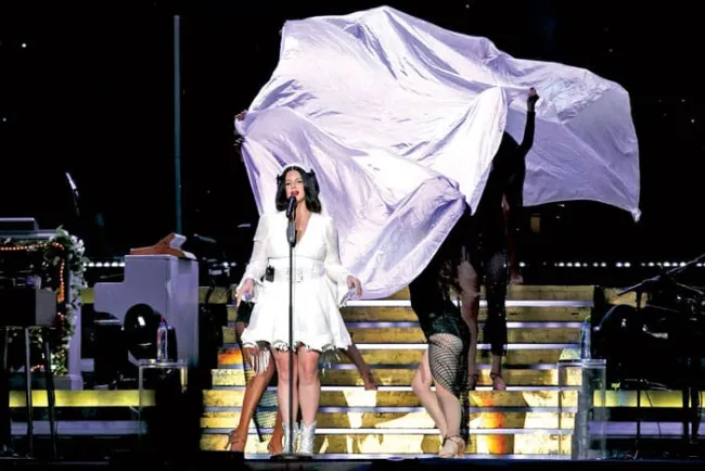 Lana Del Rey “se casa” con México