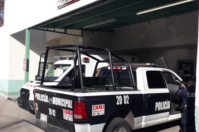 Policías y socorristas salvan la vida de joven intoxicado por fentanilo