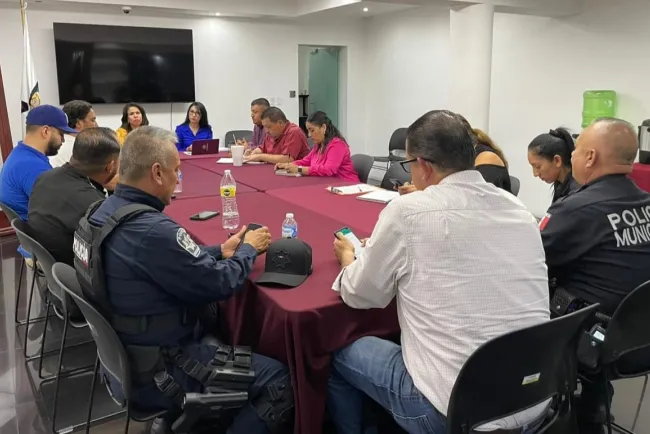 Estudian afectaciones en escuelas durante vacaciones