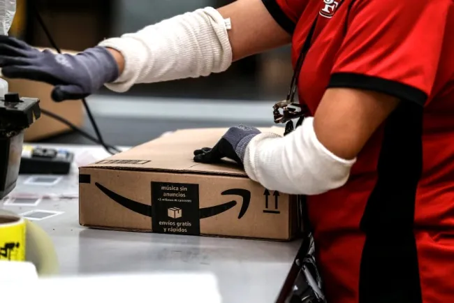 Desmantelan red transnacional de traficantes y lavadores de dinero