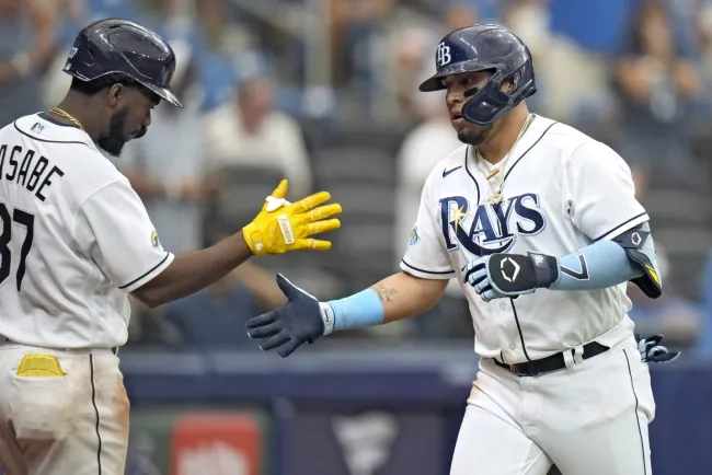 Arriba Paredes a 26 jonrones