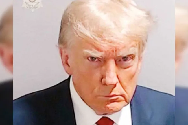 Fichan al expresidente Donald Trump