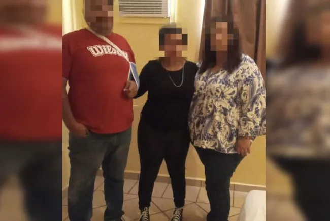 Reúne la AMIC a menor con sus padres