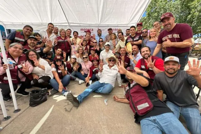 Mil 240 personas participan en consulta de Morena en Nogales y AP