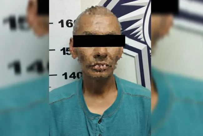 Entregan a persona que intentó llevarse ropa sin pagar