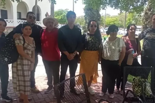 Solicitan estudiantes de la Unison restitución de becas