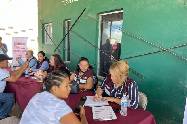 Llevan servicios gratuitos a la Colosio con Jornada Comunitaria