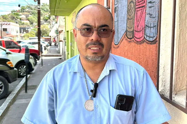 Brindan vivienda a bajo costo para tribu Lipan Apache