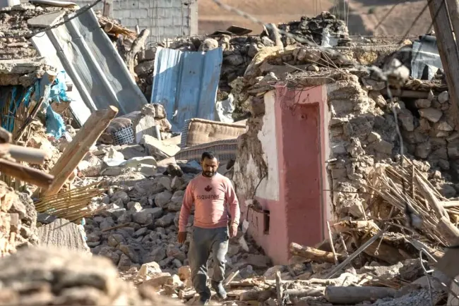 Asciende a casi 3 mil muertos por temblor en Marruecos