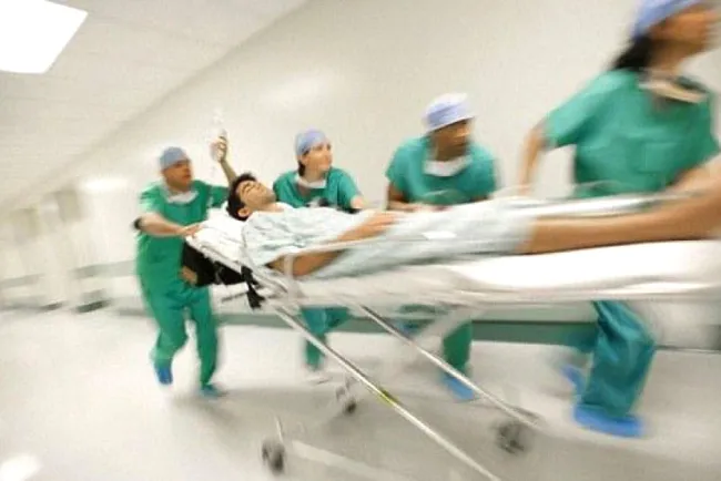 Investigan muerte repentina de adolescente