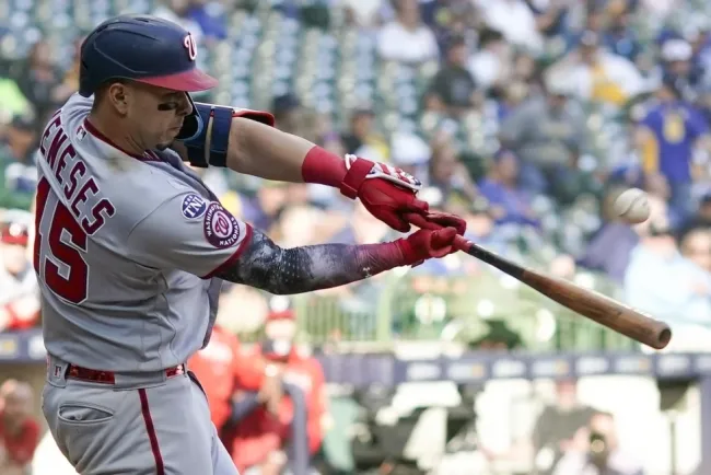 Meneses da gane a Nats