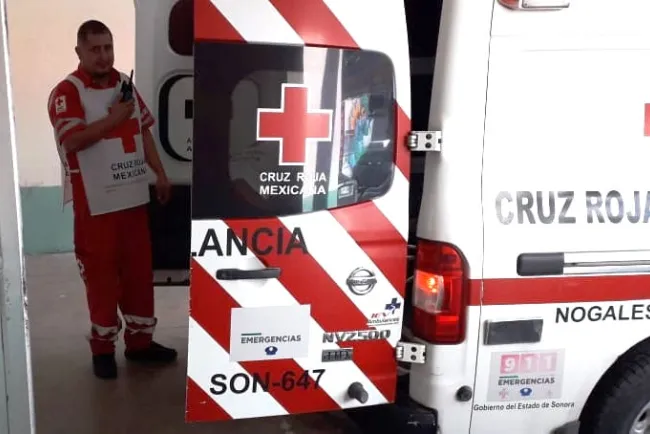 Golpean gravemente a hombre y a su hijo de 8 años