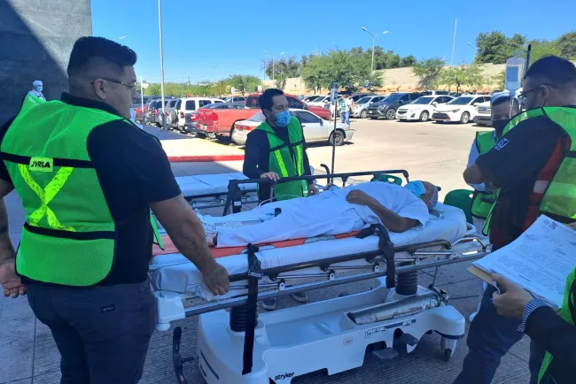 Participan trabajadores del IMSS en Simulacro Nacional 2023