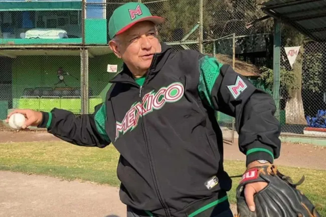 Rechaza Presidente propuesta de 'senador honorífico', dijo "¡Zafo!"