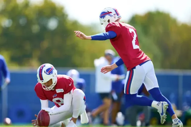 Amagan Bills a Commanders