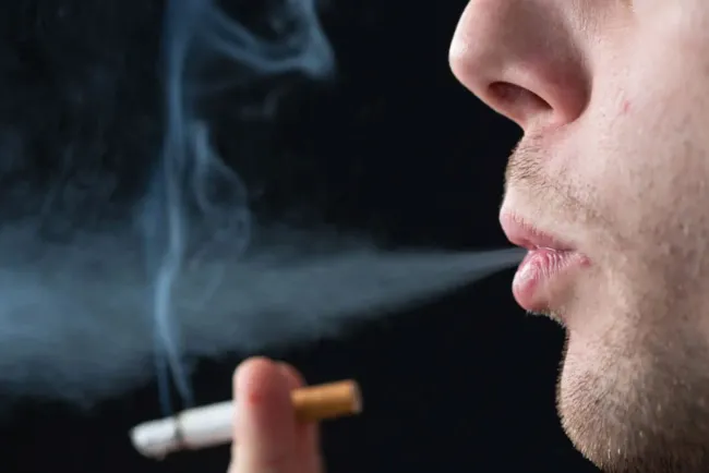 Tabaco; responsable de casos de Alzheimer: OMS