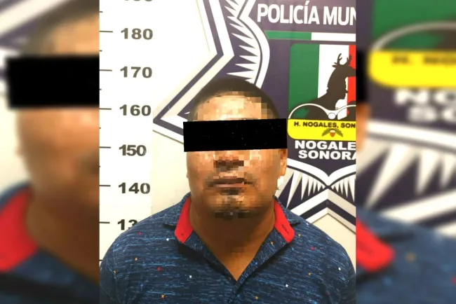 Hirió a persona por estar hablando con su esposa