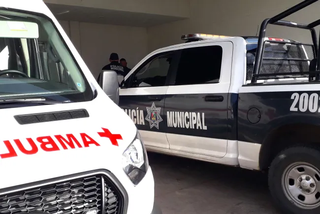 Internan a dos mujeres por intoxicación; una de ellas menor de edad