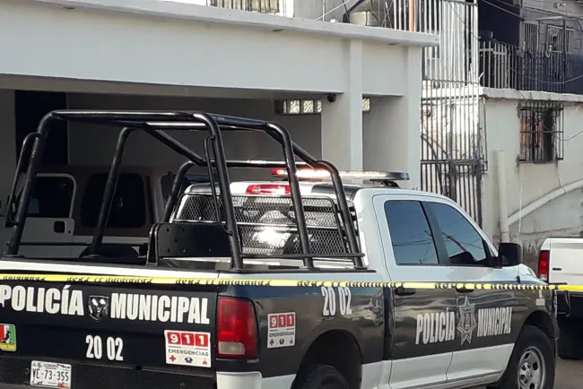 Matan a balazos a perro en la Colosio